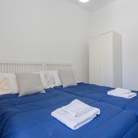 Apartamentos El Capitan Veneno By Cadiz4Rentals Room photo