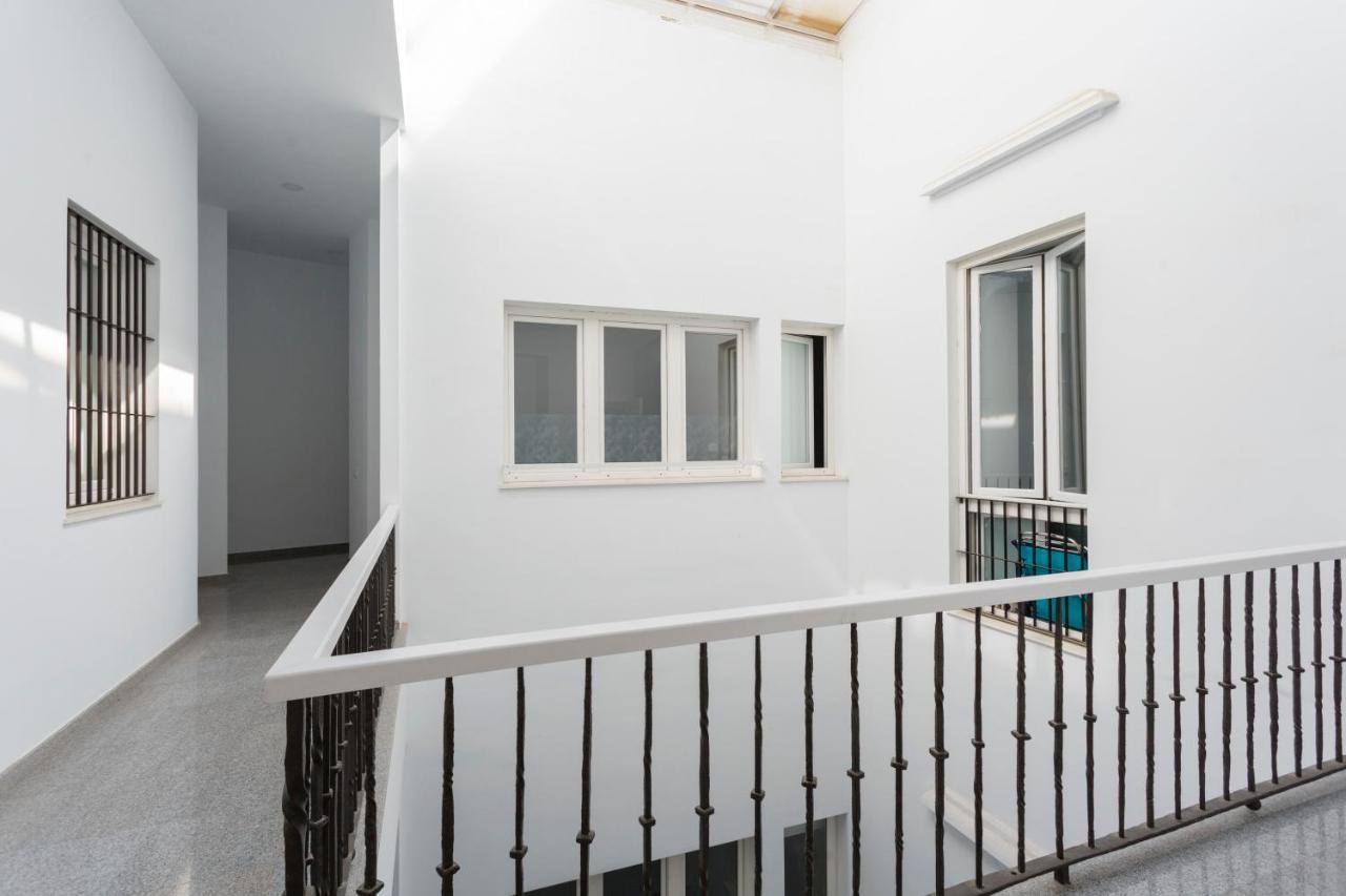 Apartamentos El Capitan Veneno By Cadiz4Rentals Exterior photo