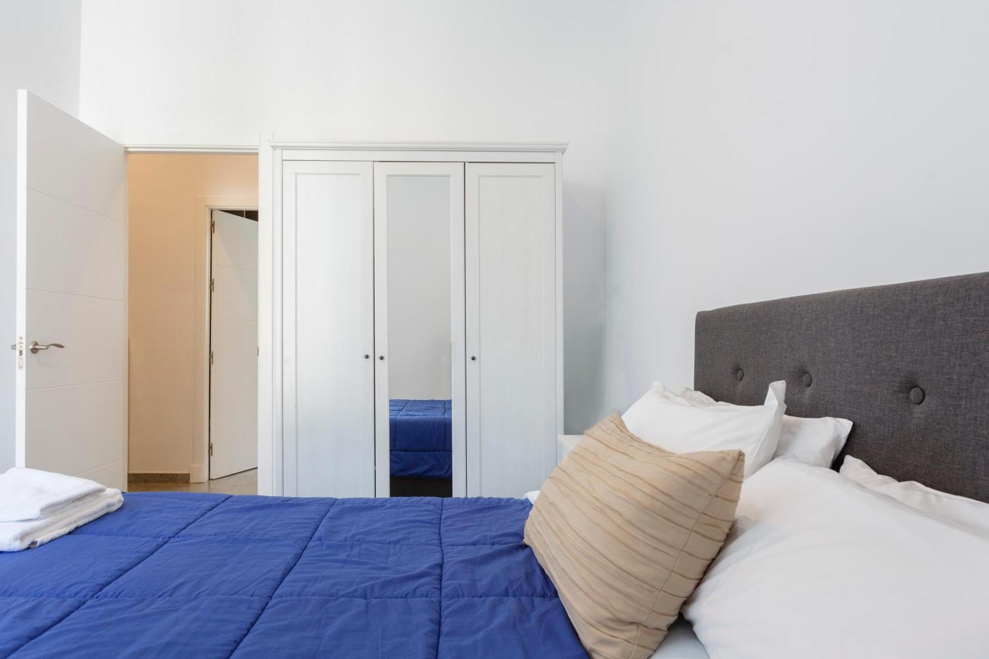 Apartamentos El Capitan Veneno By Cadiz4Rentals Room photo