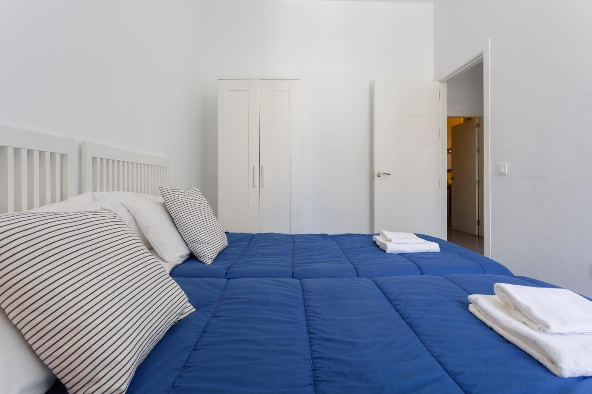 Apartamentos El Capitan Veneno By Cadiz4Rentals Room photo