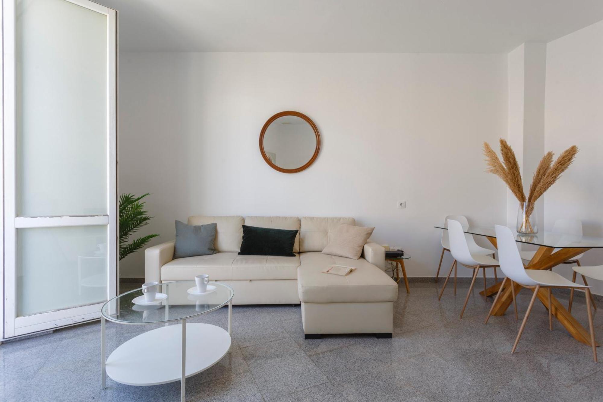 Apartamentos El Capitan Veneno By Cadiz4Rentals Room photo